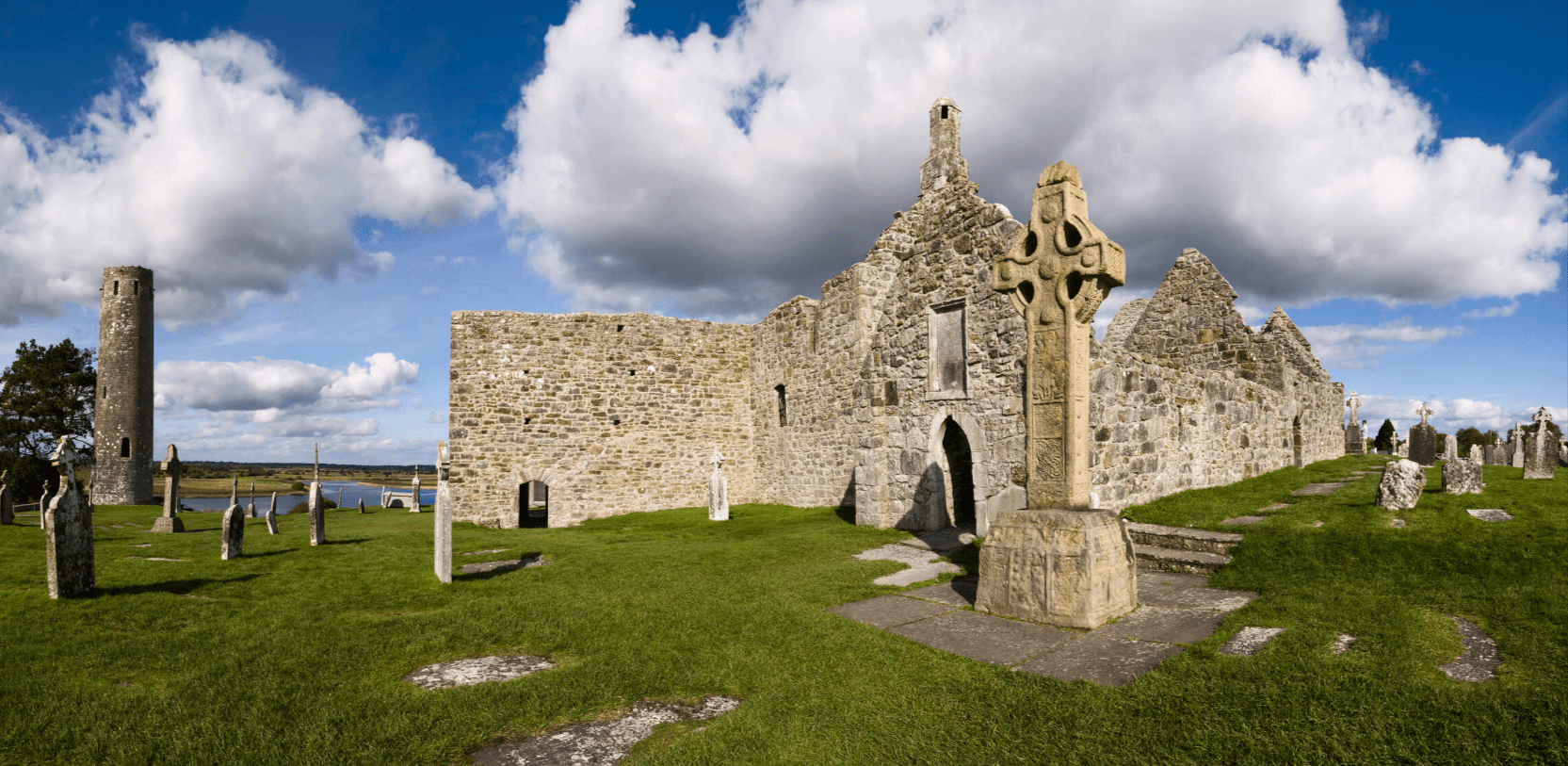 Visiting the Round Tower, High Crosses, and Monastery Ruins in Clonmacnoise, County Offaly